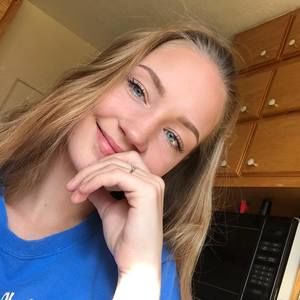 Meet your Posher, Zoe